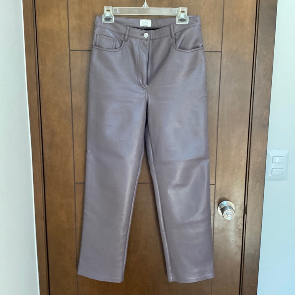 Aritzia Wilfred The Melina Straight leg Pant size 8 - Vegan leather